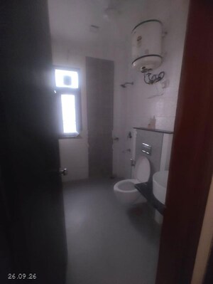 Bathroom in 4 BHK Builder Floor at South City 2 – for Rent