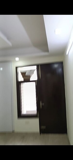 Building Lobby in 2 BHK Builder Floor at Vasundhara Sector 2b – for Sale