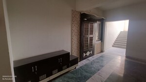 Room in 3 BHK Apartment at Poulomi Indus Crest, Tellapur – for Rent