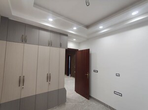 Room in 3 BHK Builder Floor at BPTP District 3, Sector 85 – for Sale
