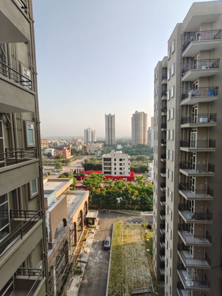 Exterior View, pyramid-infinity 3 Bedroom 720 Sq.Ft. Apartment In Sector 70 Gurgaon 10792042