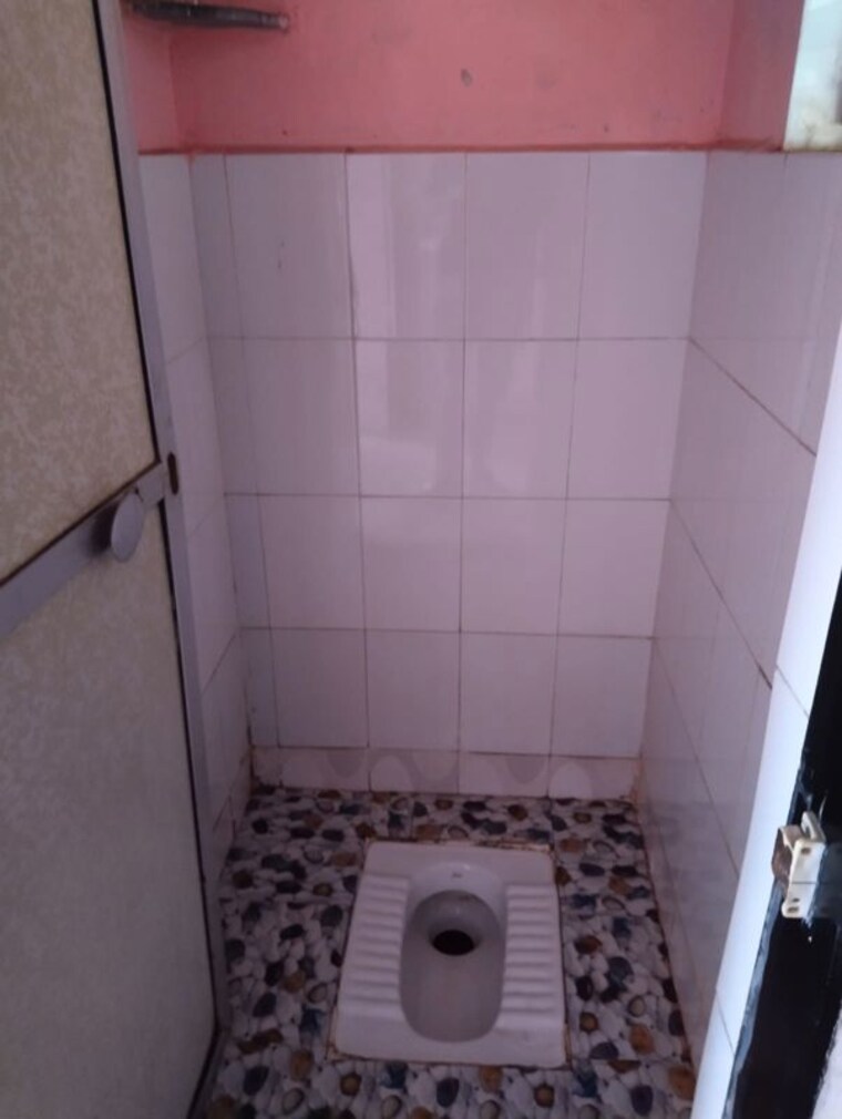 Bathroom, savita-chs-khanda-colony 1 Bedroom 525 Sq.Ft. Apartment In Khanda Colony Navi Mumbai 10792044