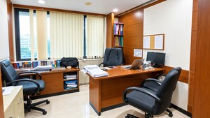 Team Area in  Office Space at Oberoi Chambers, Andheri West – for Rent