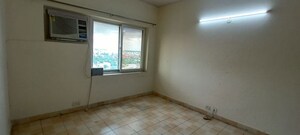 Room in 2 BHK Apartment at BPTP Princess Park, Sector 86 – for Sale