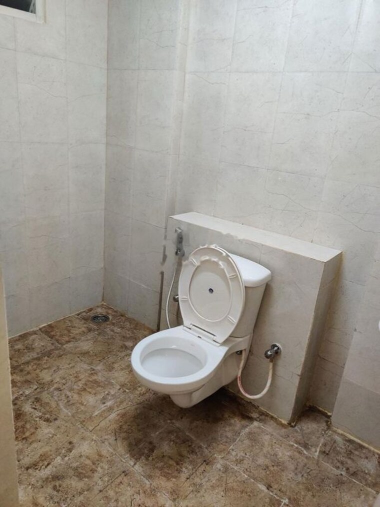 Bathroom, gm-global-techies-town 2 Bedroom 1200 Sq.Ft. Apartment In Electronic City Phase I Bangalore 10792118