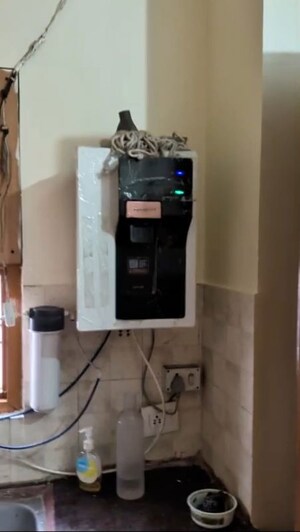Bathroom in 3 BHK Apartment at Vanasthali Apartments, Gomti Nagar – for Rent
