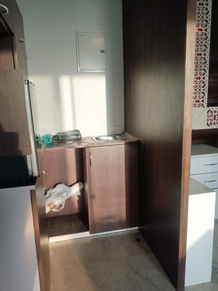 Living Room, spaze-platinum-tower Commercial Office Space 500 Sq.Ft. In Sector 47 Gurgaon 10792136
