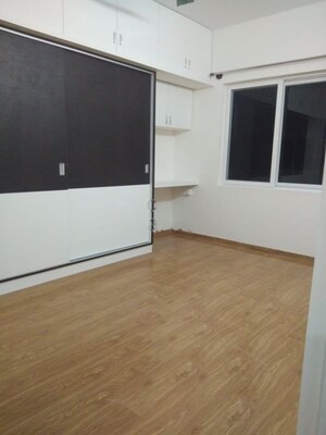 Room in 3 BHK Apartment at Trendsquares Ambience, Thanisandra Main Road – for Rent