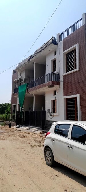 3 BHK Villa – Exterior View View at Bhago Majra Road - for Sale