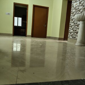 Room in 2.5 BHK Villa at Delta Square – for Rent