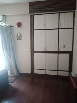 Bathroom in 2.5 BHK Apartment at Mahagun Moderne, Sector 78 – for Rent