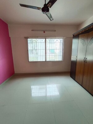 Room in 2 BHK Apartment at Siddhivinayak Shubhashree Residential, Akurdi – for Rent