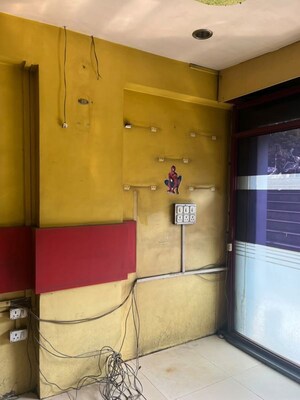 Team Area in  Shop at Bytco Point – for Sale