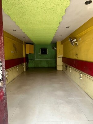Team Area in  Shop at Bytco Point – for Sale