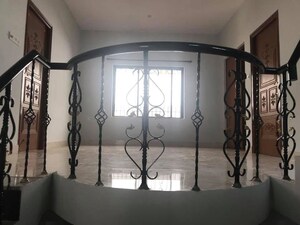 Room in 3 BHK Villa at Himagiri Meadows, Bannerghatta Road – for Sale