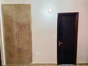 Furnished Amenities in 3.5 BHK Apartment at BPTP Princess Park, Sector 86 – for Sale