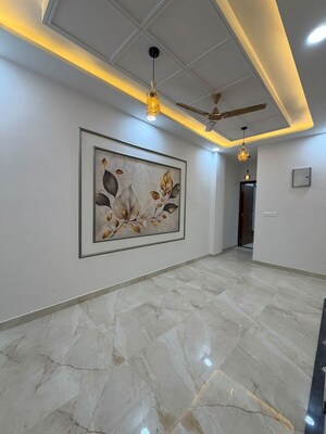 Room in 3.5 BHK Villa at Vaishali Nagar – for Sale