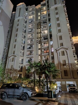 2 BHK Apartment – Exterior View View at MI Regal Court, Gomti Nagar - for Rent