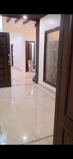 Bathroom in 4 BHK Builder Floor at Green Park – for Rent