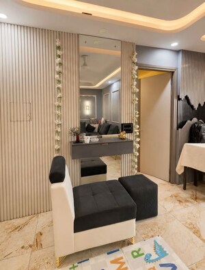 Team Area in 2 BHK Apartment at SKA Metro Ville, Eta Ii Greater Noida – for Sale