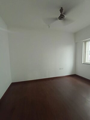 Room in 2 BHK Apartment at Essen Aishwaryam Comfort Phase-I, Akurdi – for Rent