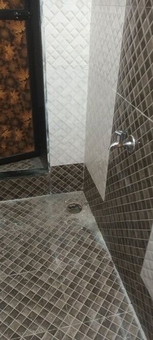 Bathroom in 1 RK Independent House at Kopar Khairane Sector 2 – for Rent