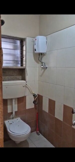 Bathroom in 1 BHK Apartment at Acme Complex 2A, Goregaon West – for Sale