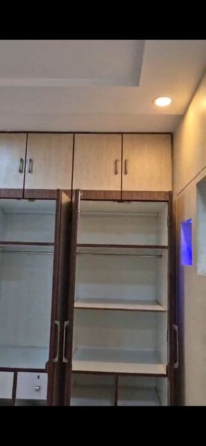 Furnished Amenities in 1 BHK Apartment at Acme Complex 2A, Goregaon West – for Sale