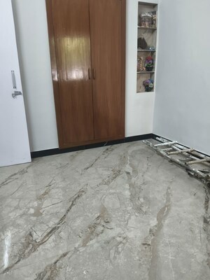 Room in 1 BHK Apartment at Arawali Apartments, Sector 52 – for Rent
