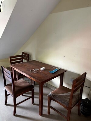 Staircase in 3 BHK Villa at Ansal Sushant Golf City, Sushant Golf City – for Rent