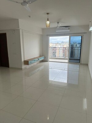 Room in 2 BHK Apartment at Godrej Air Sector 85, Sector 85 – for Rent