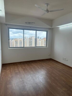 2 BHK Apartment For Rent in Godrej Air Sector 85, Sector 85