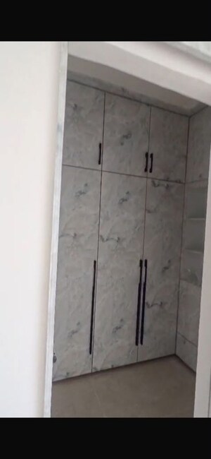 Furnished Amenities in 3 BHK Apartment at Rishita Mulberry Heights, Sushant Golf City – for Rent