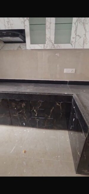 Furnished Amenities in 3 BHK Apartment at Rishita Mulberry Heights, Sushant Golf City – for Rent
