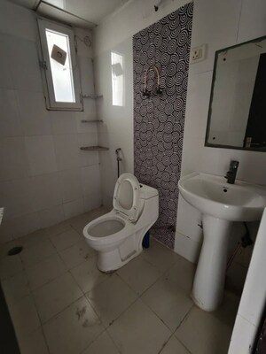 Bathroom in 3 BHK Apartment at Ajnara Grand Heritage, Sector 74 – for Rent