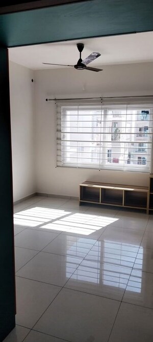 Kitchen in 3.5 BHK Apartment at LnT Raintree Boulevard, Hebbal – for Rent