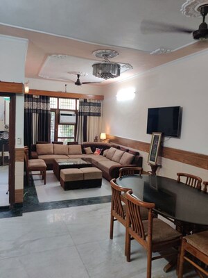 Room in 5 BHK Independent House at NK Savitry Enclave, Vip Road – for Sale