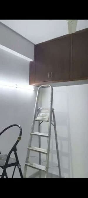 Staircase in 3.5 BHK Apartment at Omaxe The Nile, Sector 49 – for Sale
