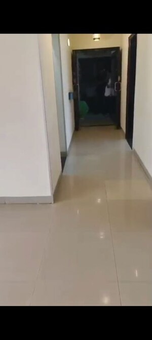 Building Lobby in 3.5 BHK Apartment at Omaxe The Nile, Sector 49 – for Sale