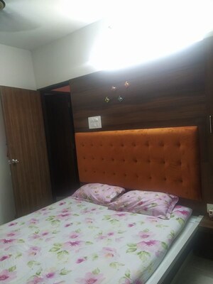 1 BHK Apartment For Rent in Lodha Splendora, Ghodbunder Road