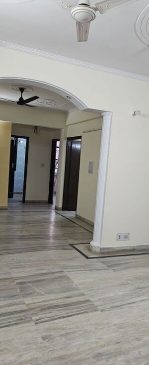 Room in 3 BHK Apartment at Dwarka – for Rent