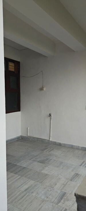 Room in 3 BHK Apartment at Dwarka – for Rent