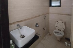 Attached Bathroom in 2 BHK Apartment at LnT The Villas At Seawoods Residences, Seawoods – for Rent