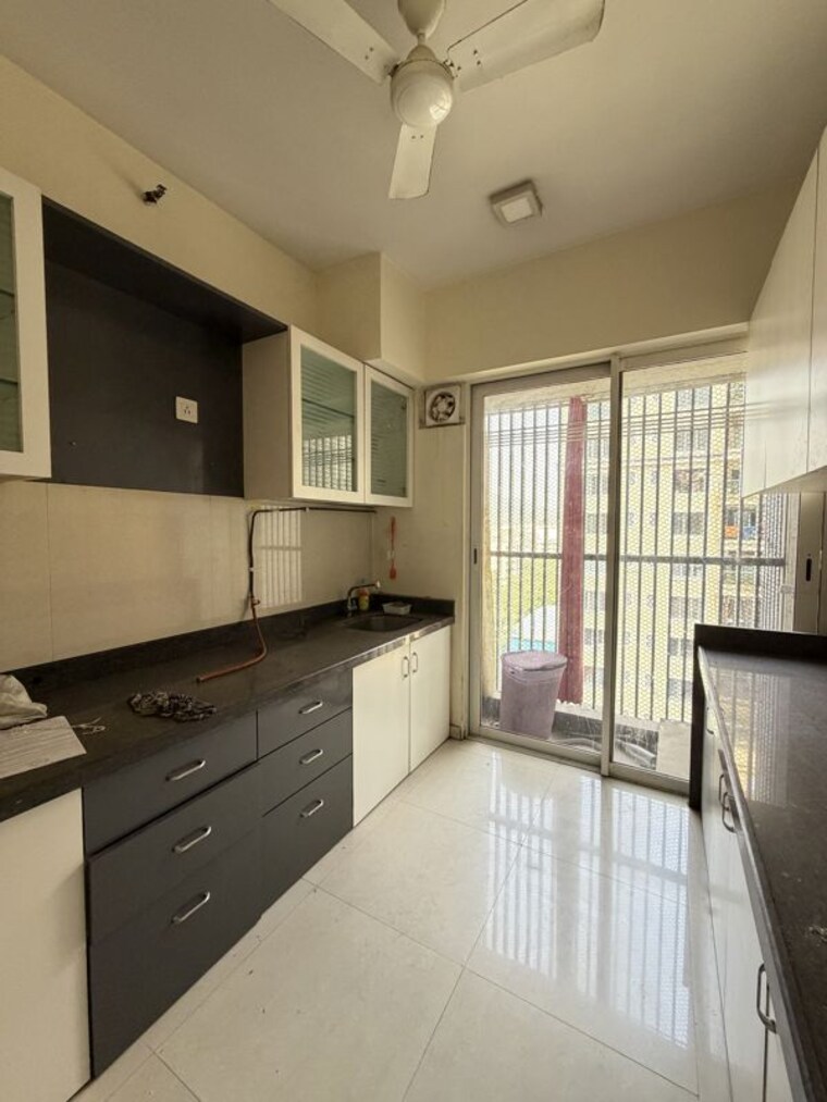 Kitchen, narang-rozanne-by-courtyard 2 Bedroom 719 Sq.Ft. Apartment In Pokhran Road No Two Thane 10792589