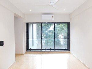 Room in 2 BHK Apartment at Santacruz West – for Sale