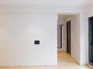 Room in 2 BHK Apartment at Santacruz West – for Sale