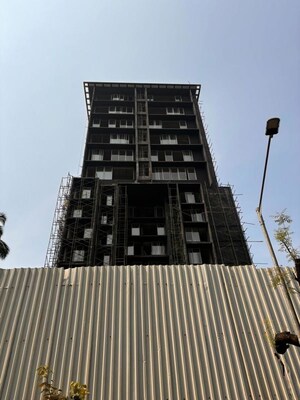 2 BHK Apartment – Exterior View View at Santacruz West - for Sale