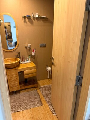 Bathroom in 4 BHK Apartment at Suyog Platinum Tower, Sangamvadi – for Sale
