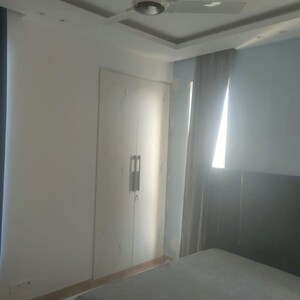 Room in 3 BHK Apartment at Emaar Palm Hills, Sector 77 – for Rent