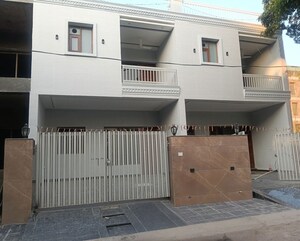 3 BHK Villa For Sale in Vip Road